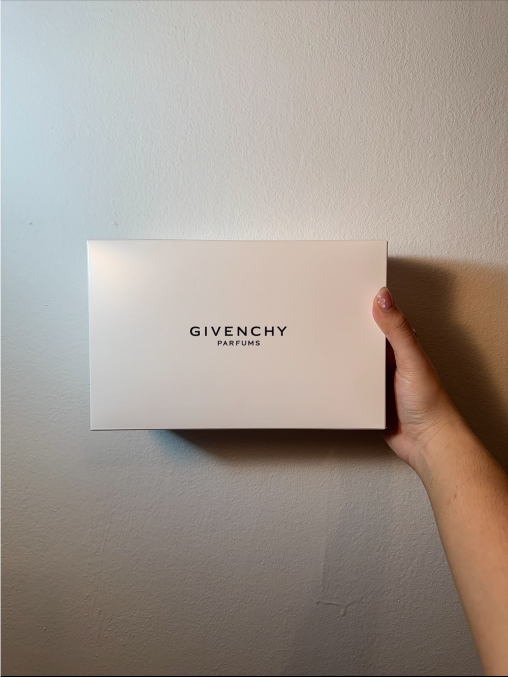 Givenchy Red Logo Zip Pouch - Picture 2 of 3